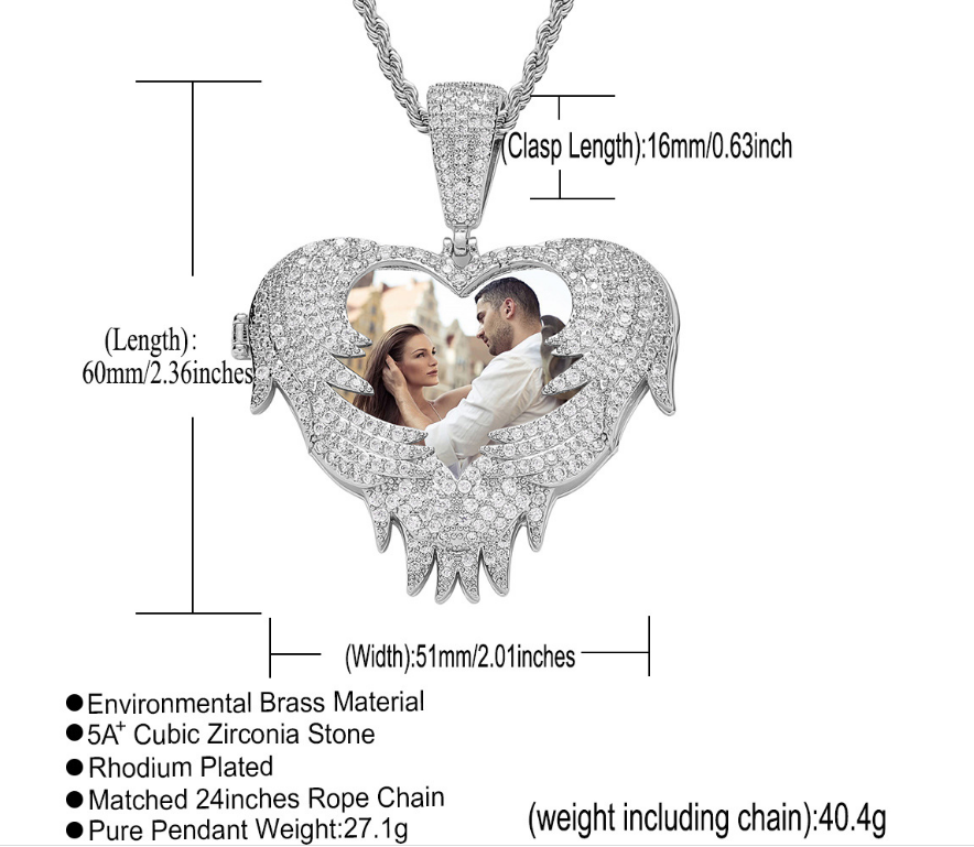 LoveShell��Custom Clamshell Heart Photo Pendant | Iced Out Zircon